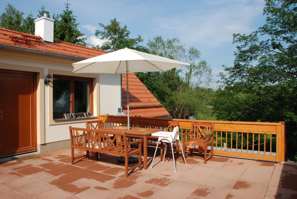 Penzion Staj Navary Apartment Екстериор снимка