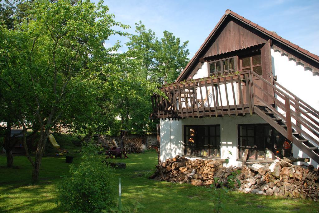 Penzion Staj Navary Apartment Екстериор снимка