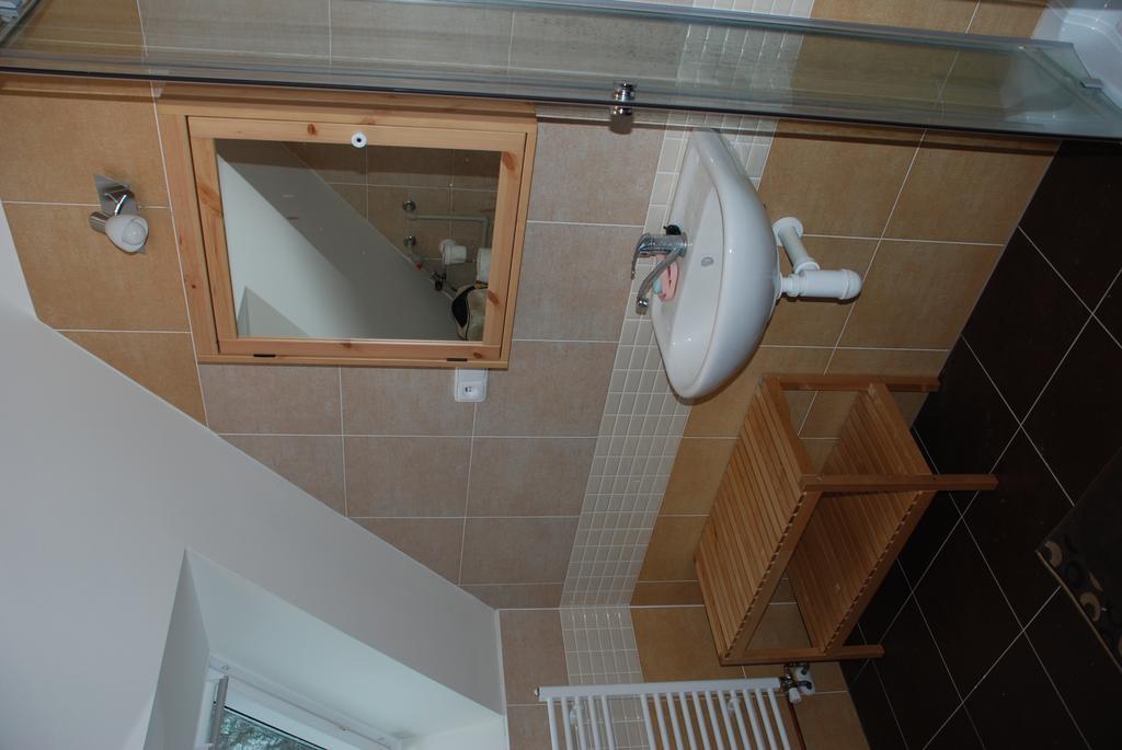 Penzion Staj Navary Apartment Екстериор снимка